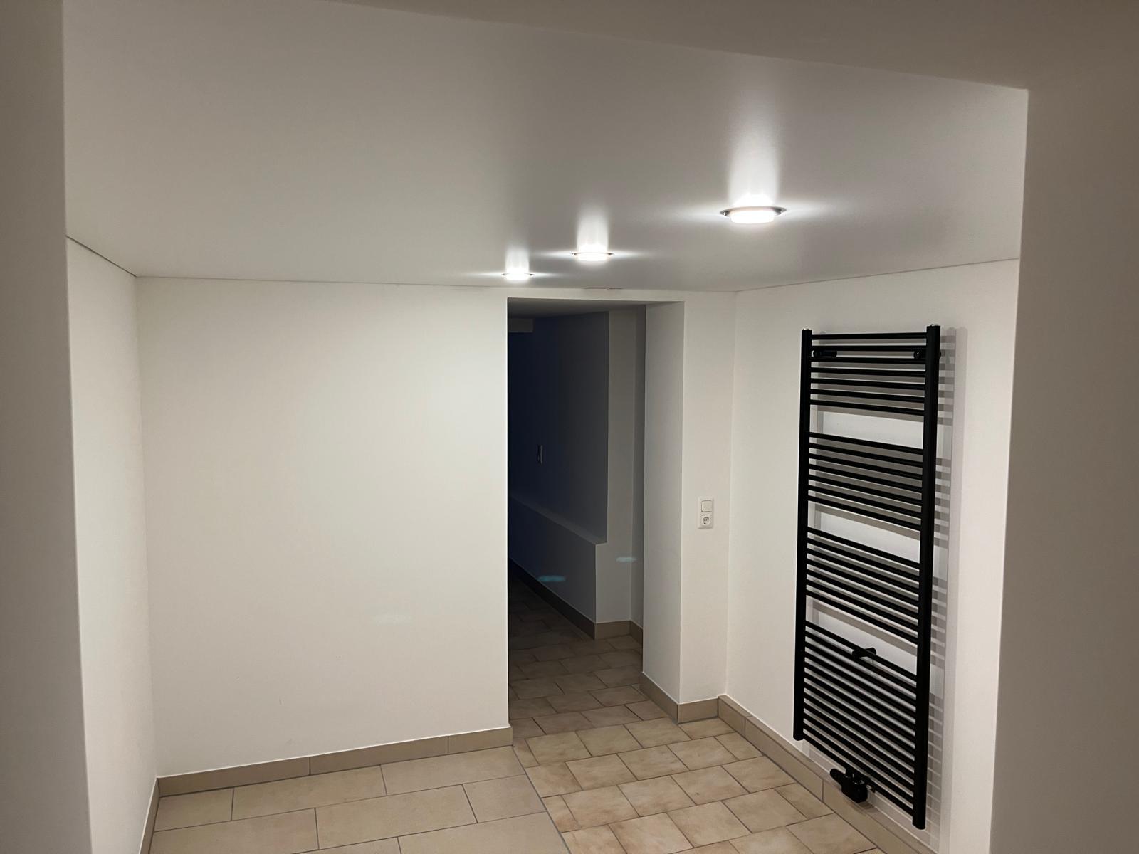 Spanndecke Keller Satin weiß